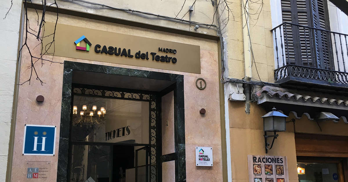 Een foto van Casual Madrid Del Teatro