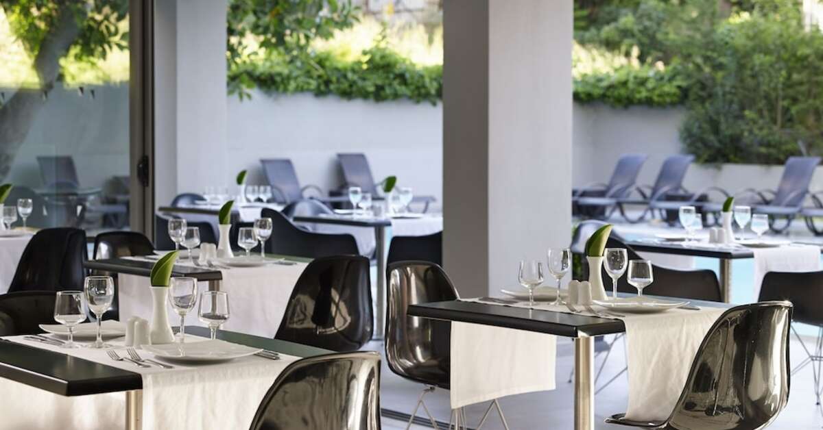 Een foto van de faciliteiten bij Oktober Downtown Boutique Hotel