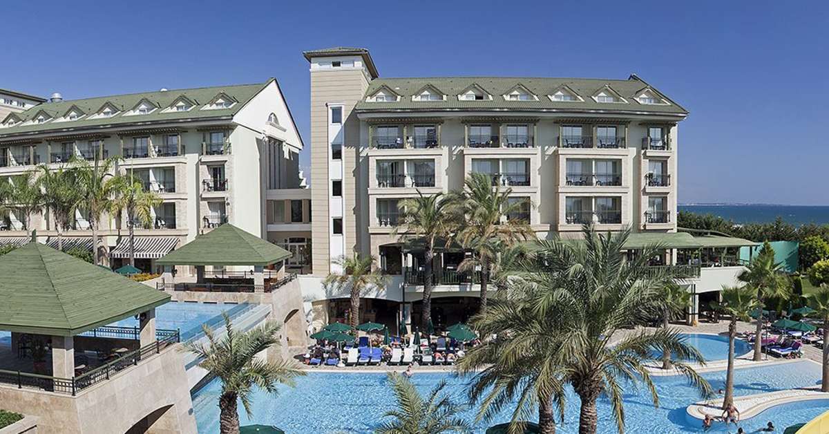 Een foto van het zwembad bij Dobedan Beach Resort Comfort