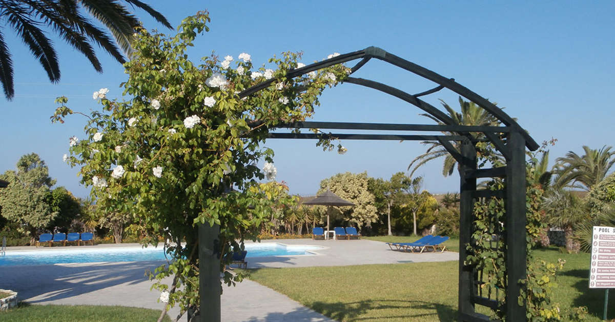 Een foto van het zwembad bij Sandy Beach Villas & Appartementen