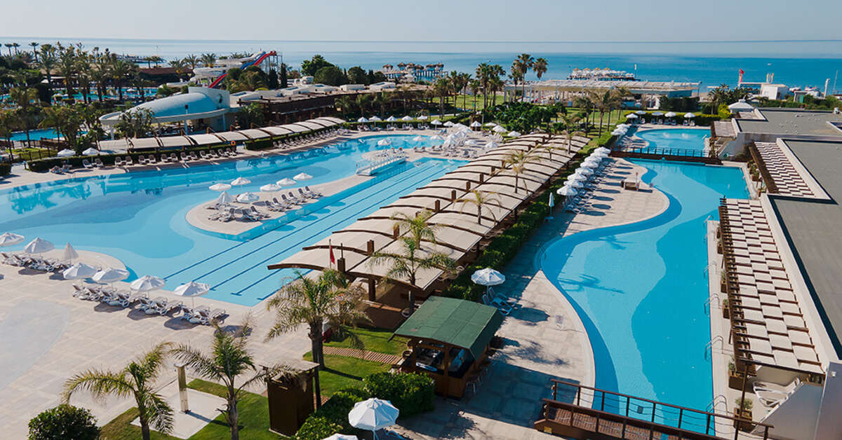 Een foto van het zwembad bij Hotel Baia Lara