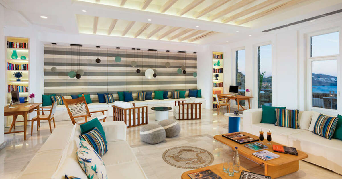 Een foto van het interieur van Mykonos Grand Hotel & Resort