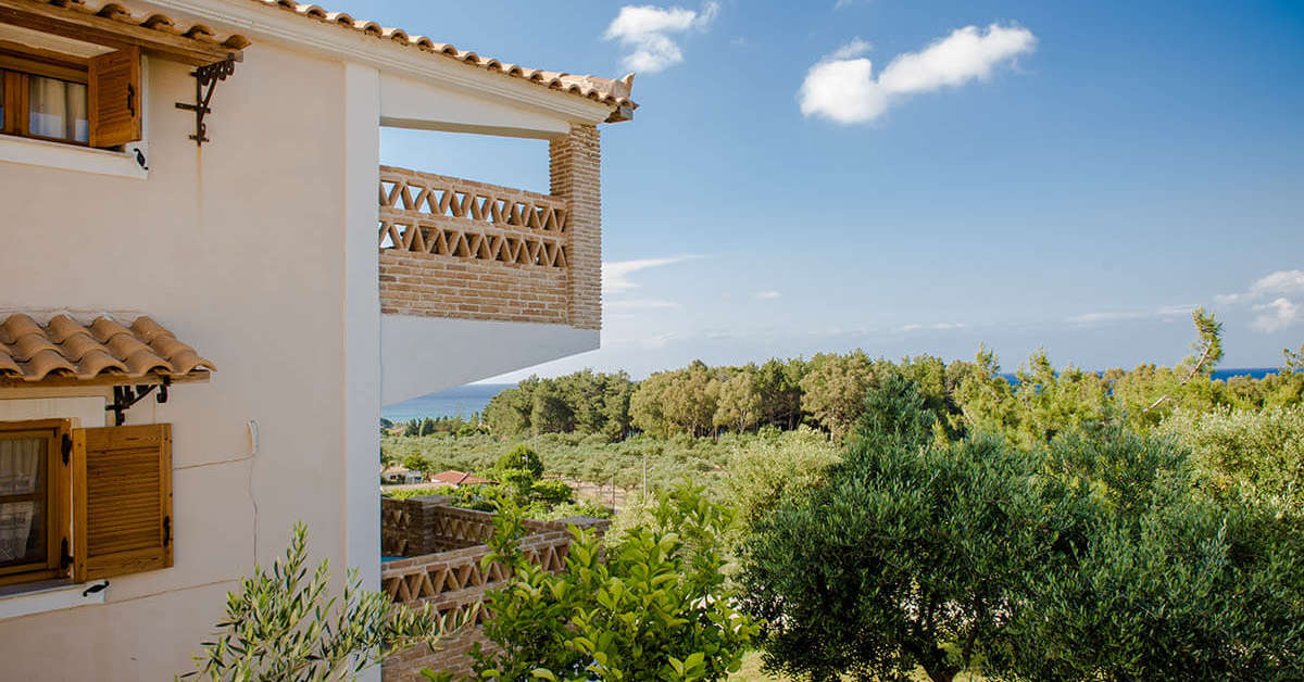 Een foto van de buitenkant van Aeolos Zante Villas