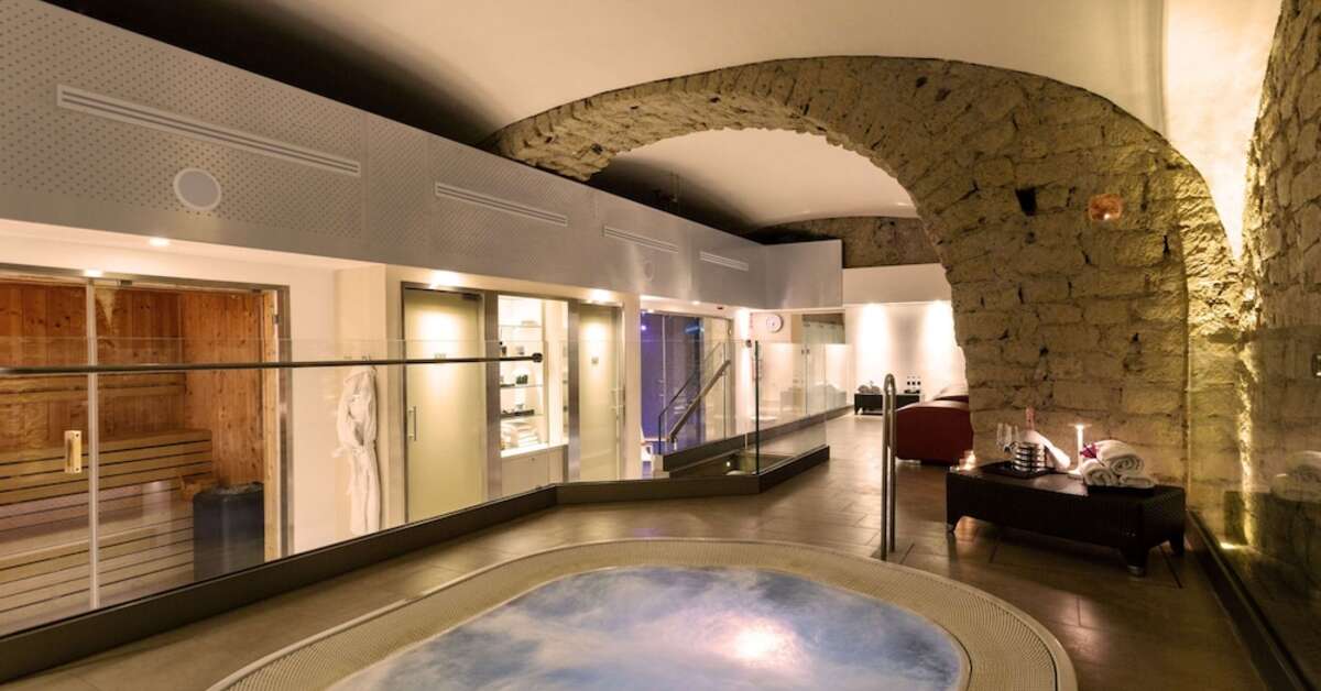 Een foto van Palazzo Caracciolo Napoli