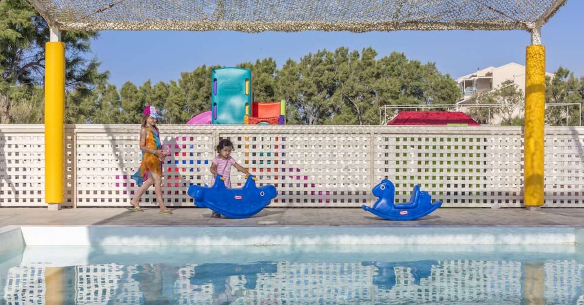 Een foto van het zwembad bij Civitel Creta Beach Hotel