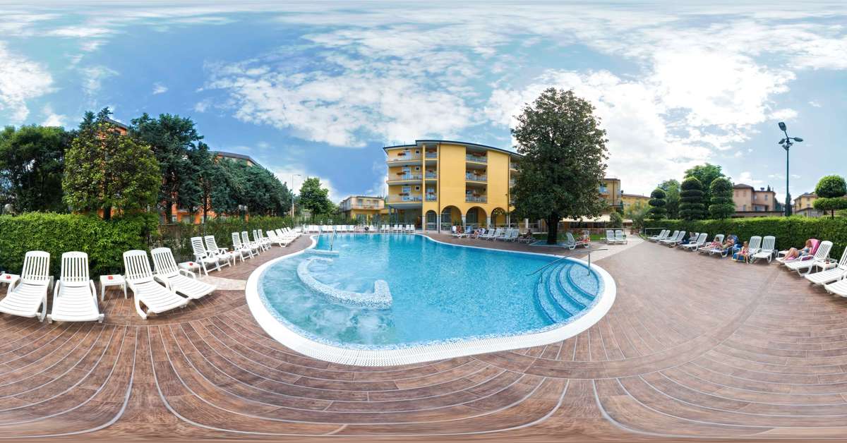 Een foto van het zwembad bij Hotel Bisesti