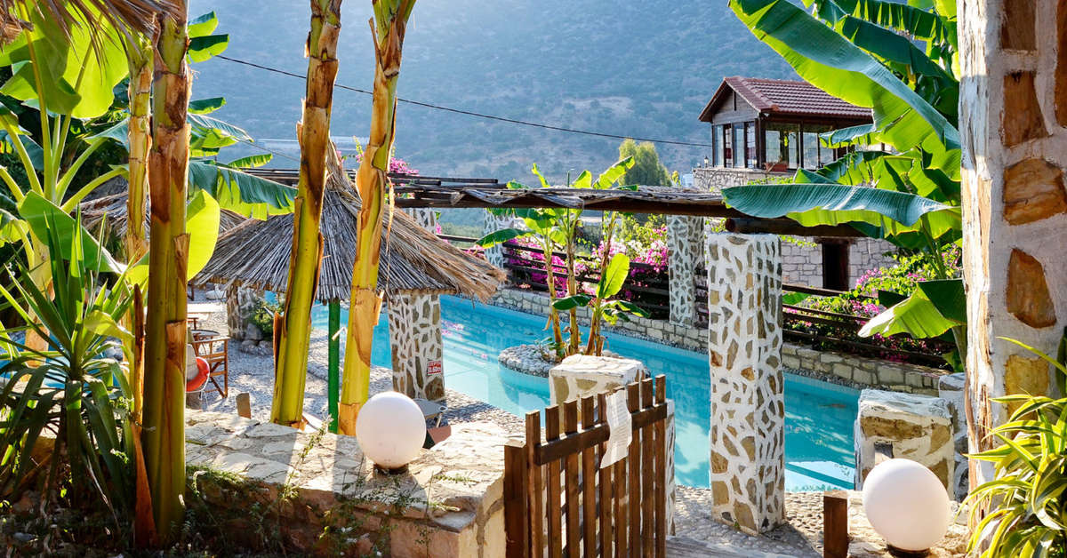 Ein Foto vom Pool im Stone Village Petrino Horio