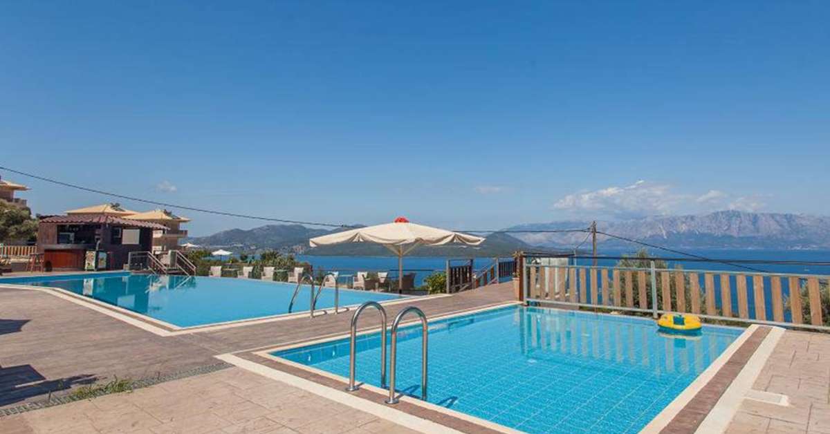Een foto van een overzicht van Ionian Fos