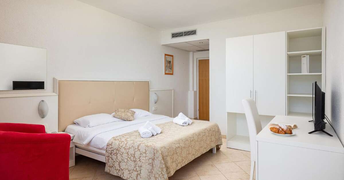 Hotel Hedera - Rabac | HolidayDiscounter