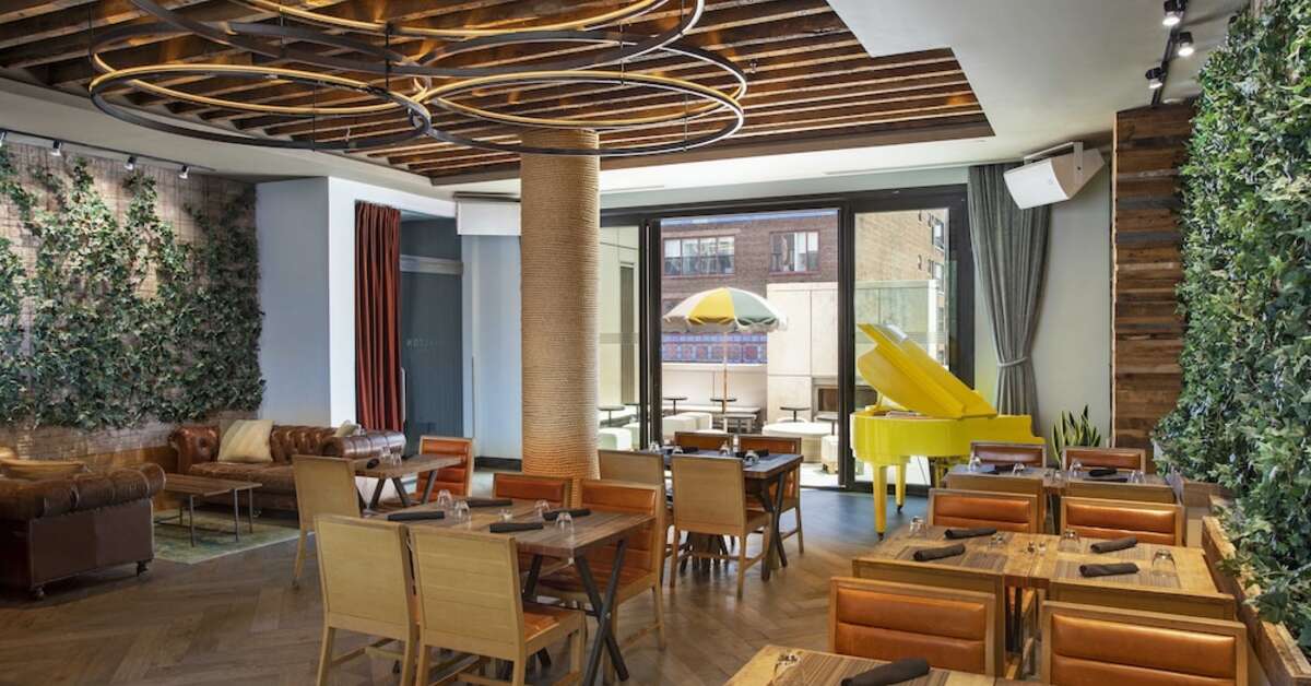 Een foto van Royalton Park Avenue
