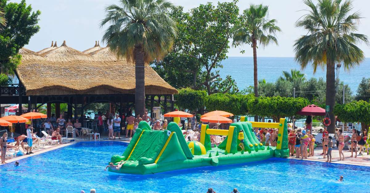 Ein Foto vom Pool im Justiniano Club Alanya