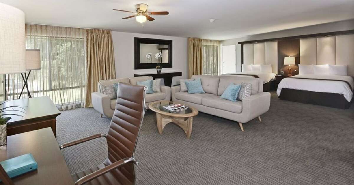 Een foto van The Anaheim Hotel