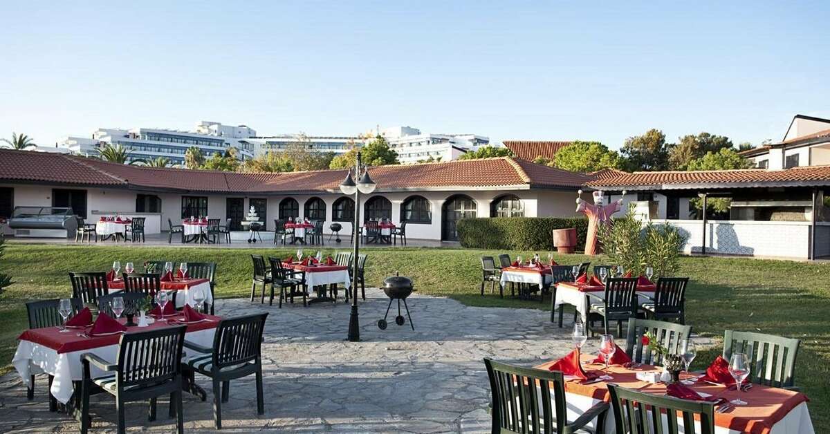 Een foto van de faciliteiten bij Sunrise Resort Hotel