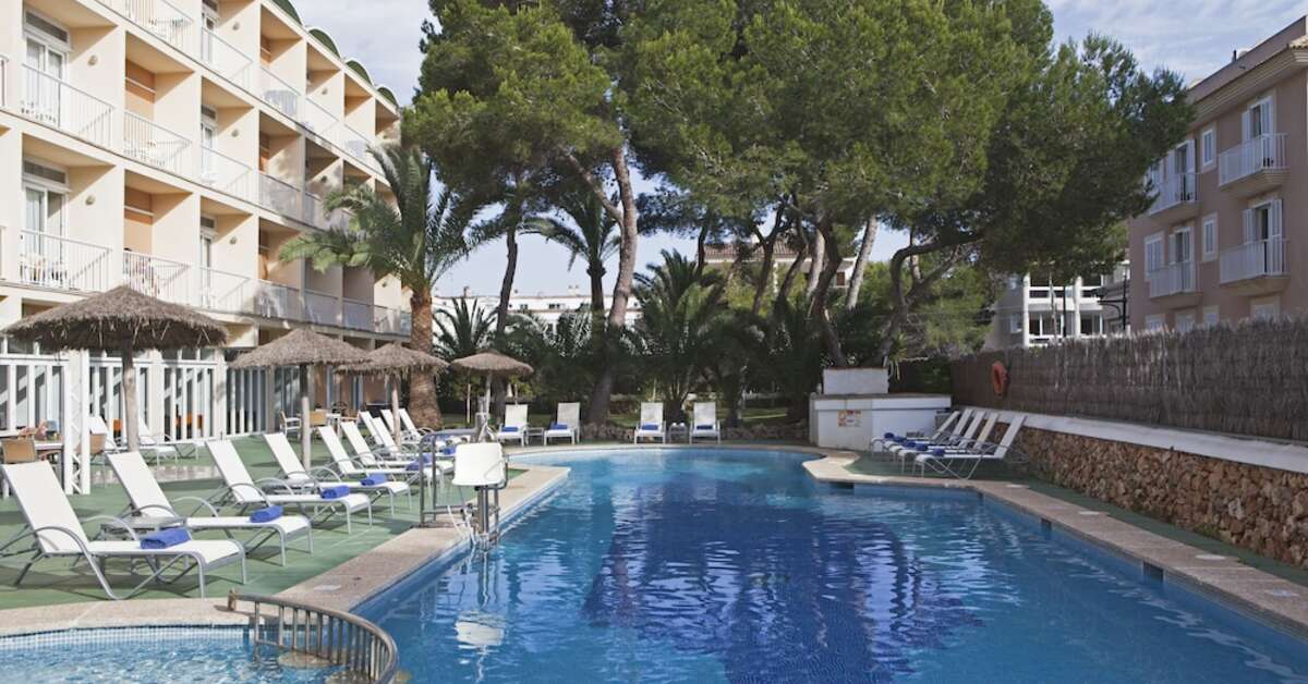 Een foto van het zwembad bij Isla De Cabrera Hotel