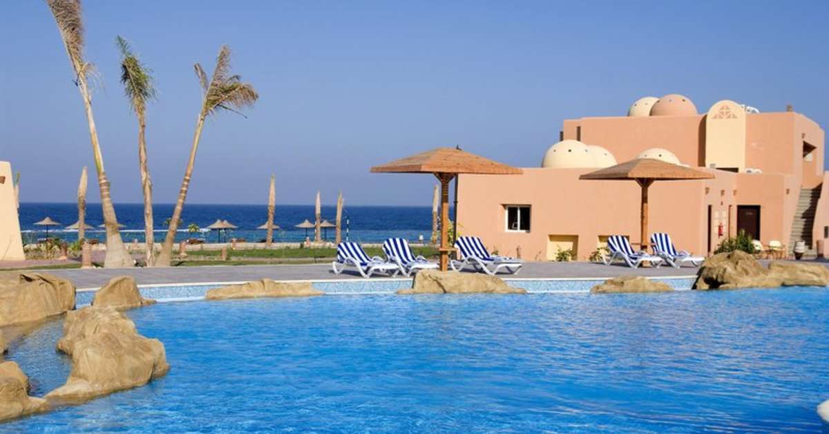 Een foto van het zwembad bij Wadi Lahmy Azur Resort