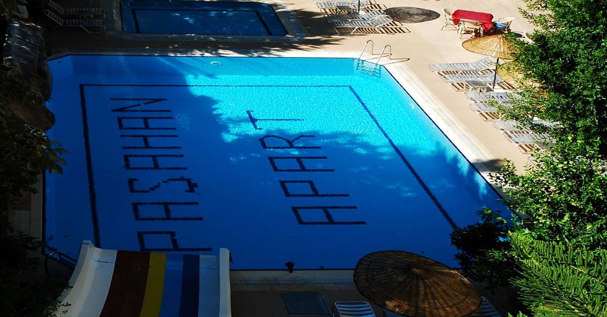 Een foto van het zwembad bij Aparthotel Pasahan