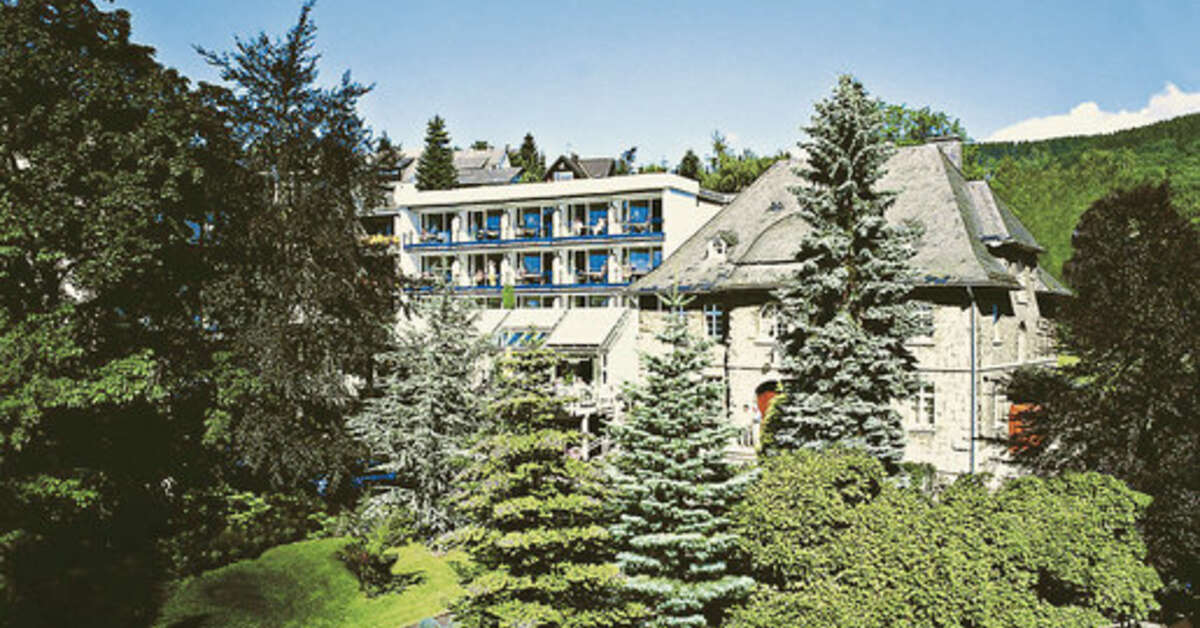 Een foto van de buitenkant van Ruters Parkhotel