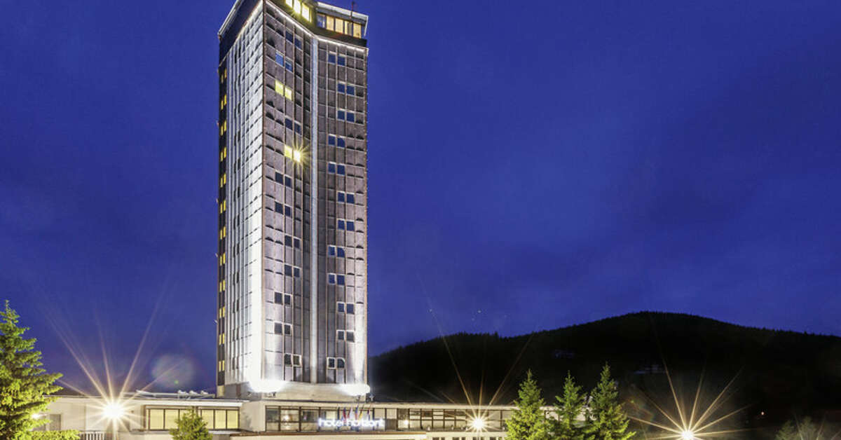 Een foto van de buitenkant van Hotel Horizont