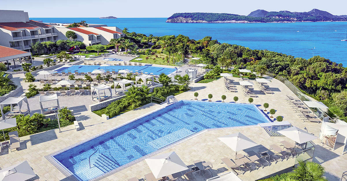 Een foto van het zwembad bij Valamar Argosy Hotel