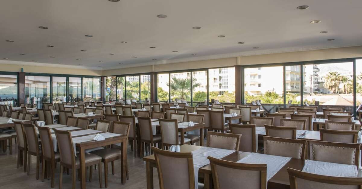 Een foto van de faciliteiten bij Class Beach Hotel