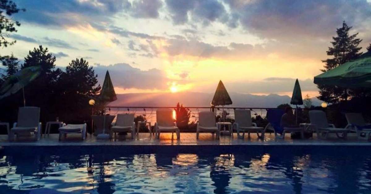 Een foto van het zwembad bij Hotel Tino Sveti Stefan