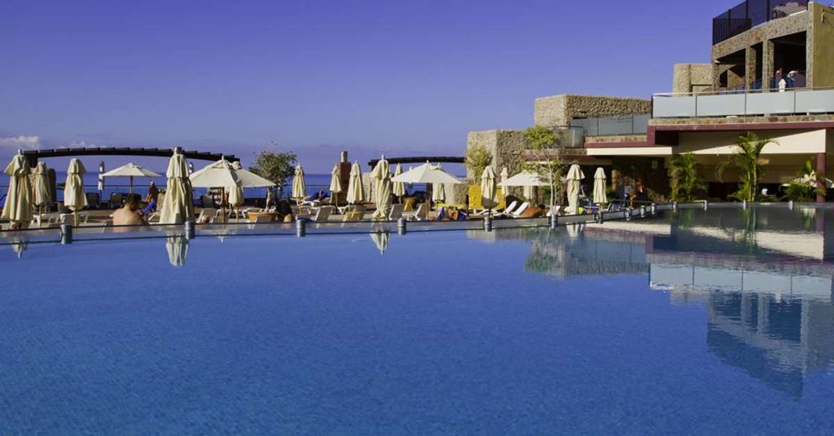 Een foto van het zwembad bij Hotel Gloria Palace Royal