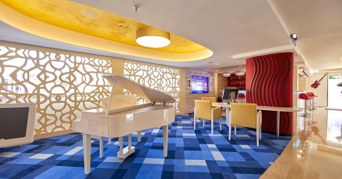 Een foto van het interieur van Indico Rock Hotel