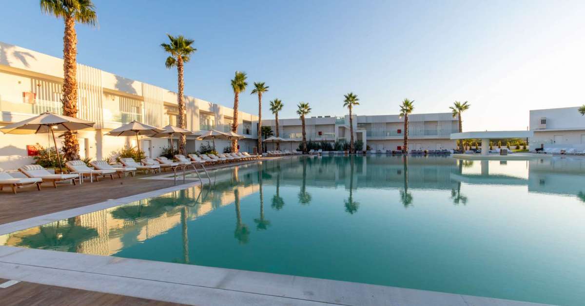 Een foto van het zwembad bij White Dreams Resort