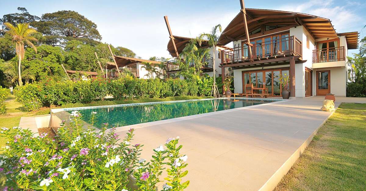 Een foto van The Village Coconut Island