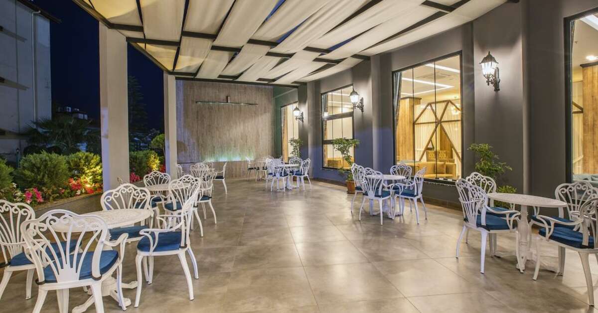 Een foto van de faciliteiten bij Mira Meridia Beach Hotel