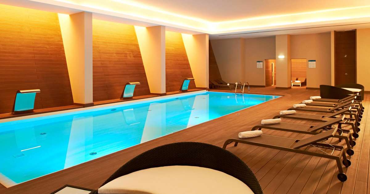 Een foto van het zwembad bij Wine & Books by the Sea Algarve Resort