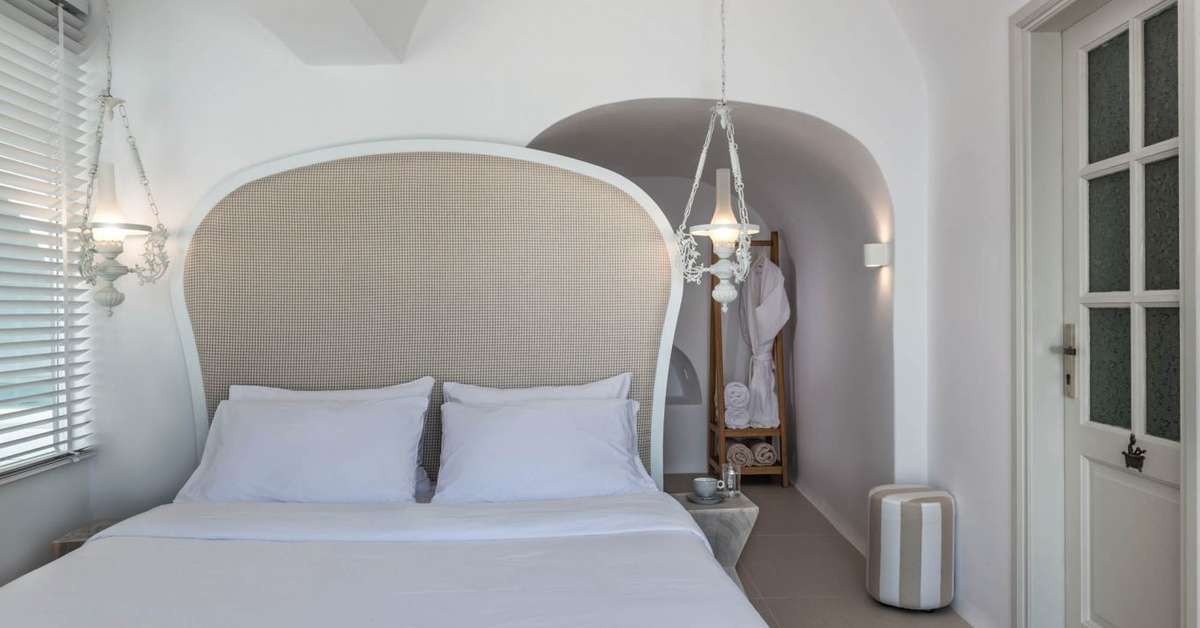 Een foto van een overzicht van Nefeles Luxury Suites