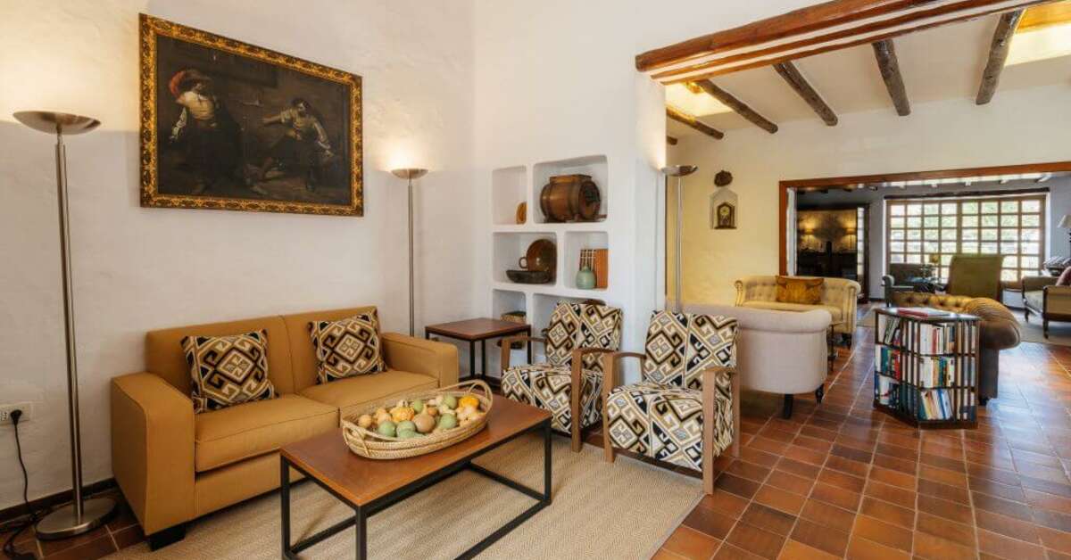 Een foto van het interieur van Hotel El Grifo