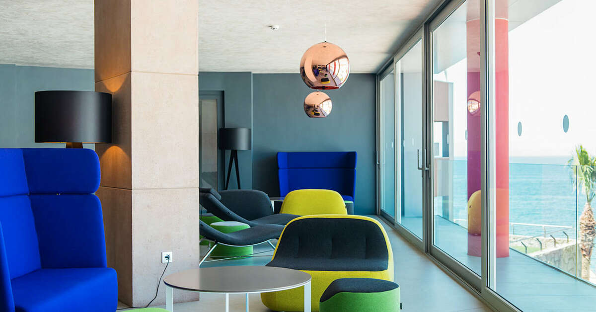 Een foto van het interieur van Riviera Vista
