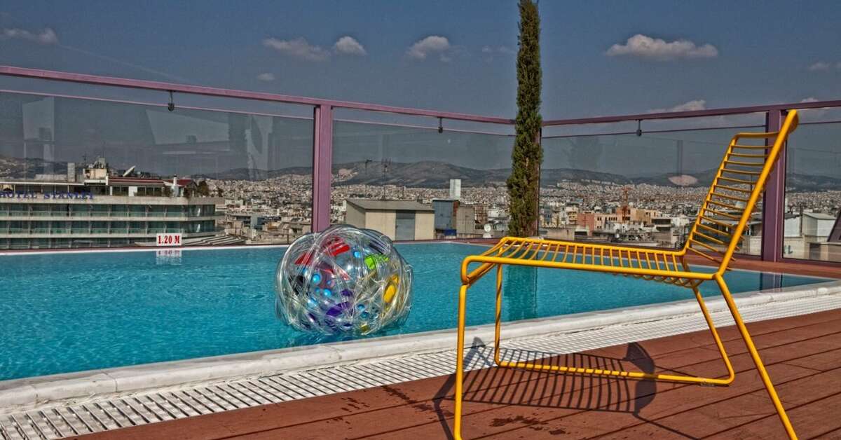 Een foto van een overzicht van Novus City Hotel