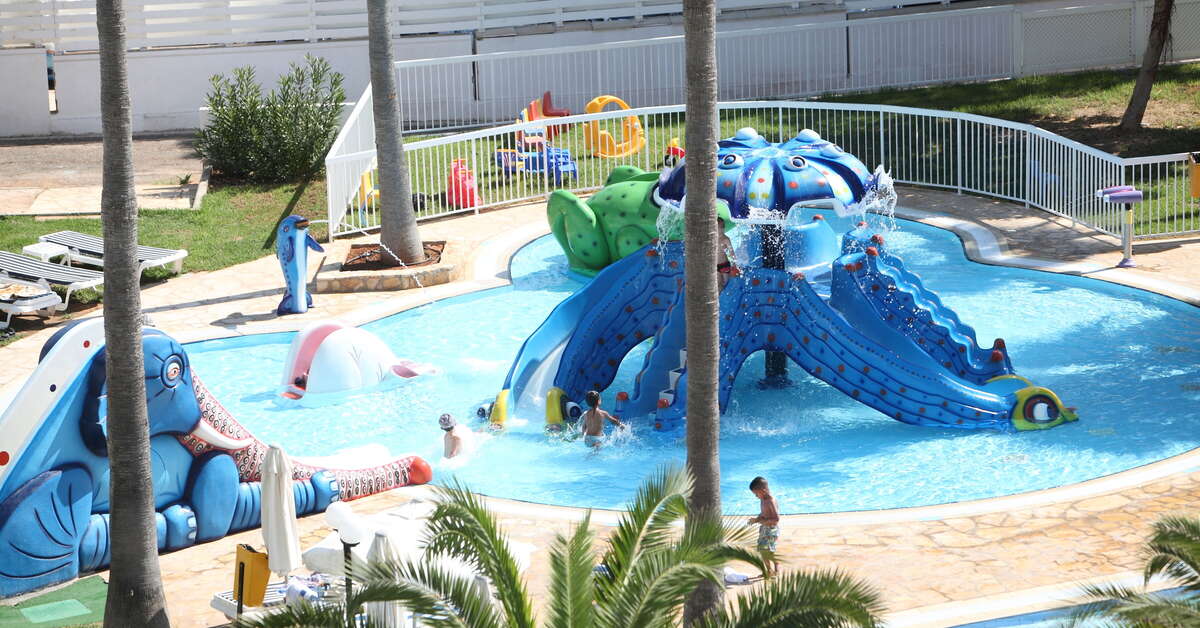 Ein Foto vom Pool im Dome Beach Hotel & Resort