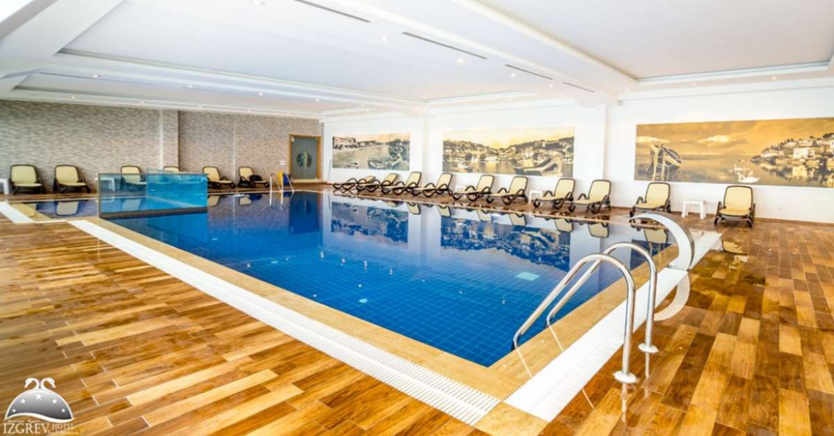 Een foto van het zwembad bij Izgrev Spa & Aquapark