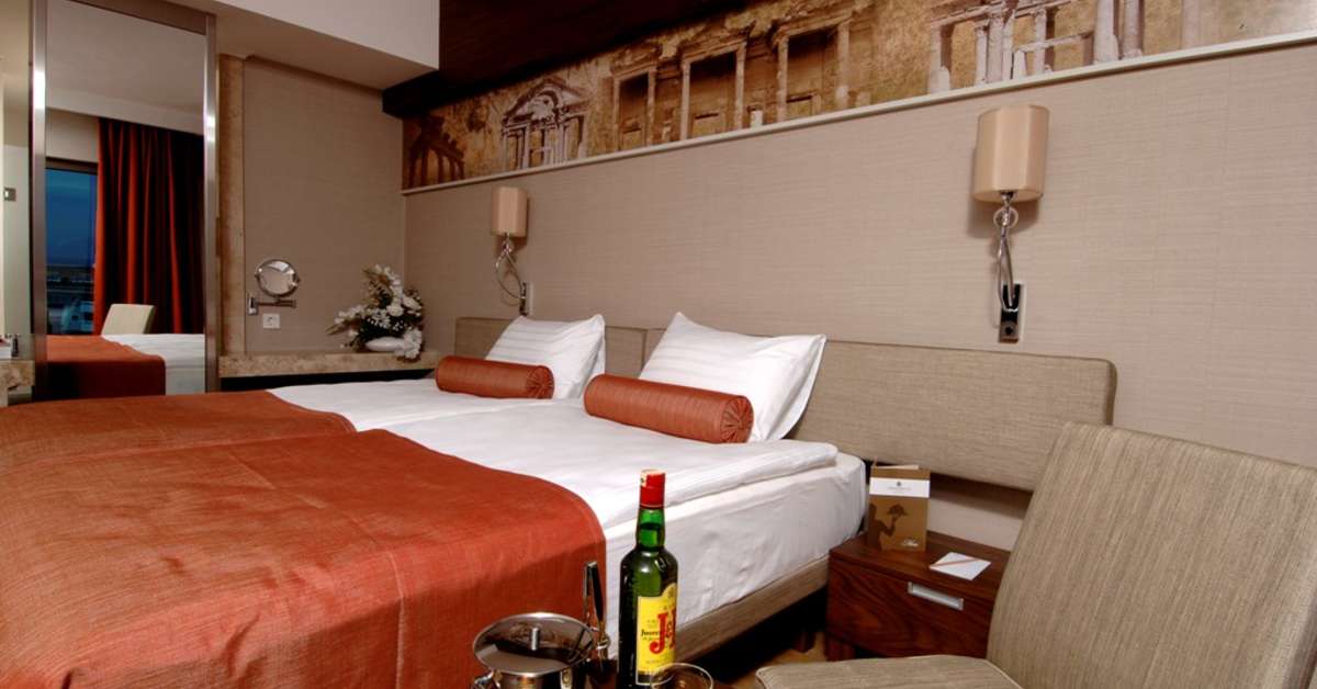 Een foto van Commodore Elite Suites & Spa