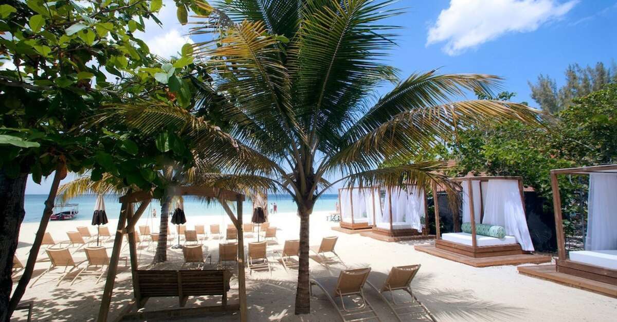 Een foto van het strand bij Sandy Haven Resort
