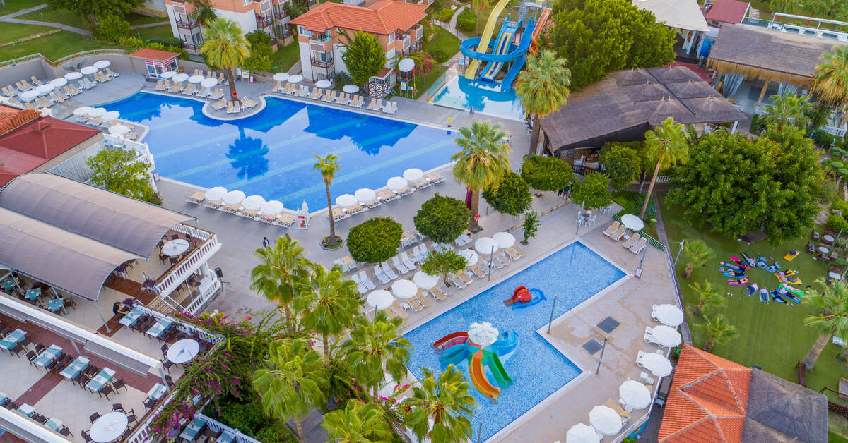 Ein Foto vom Pool im Justiniano Club Alanya