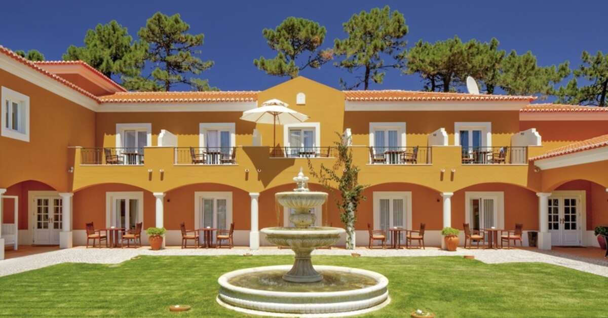 Een foto van de buitenkant van Hotel Senhora da Guia
