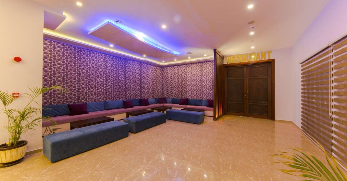 Een foto van het interieur van Maya World Park Hotel