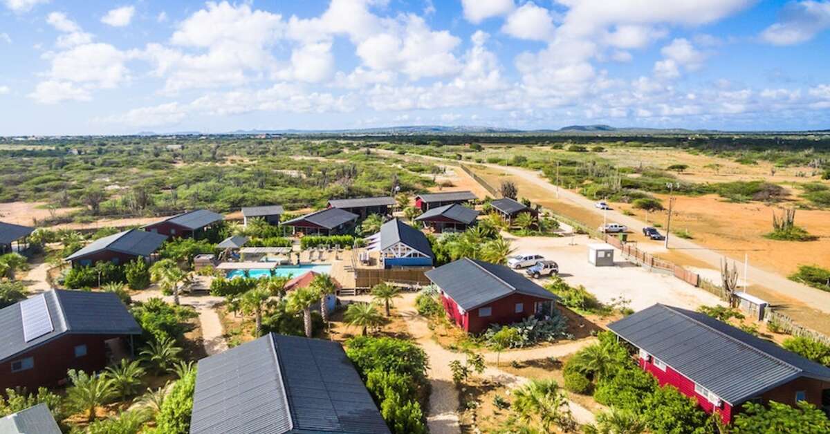 Een foto van Red Palm Village