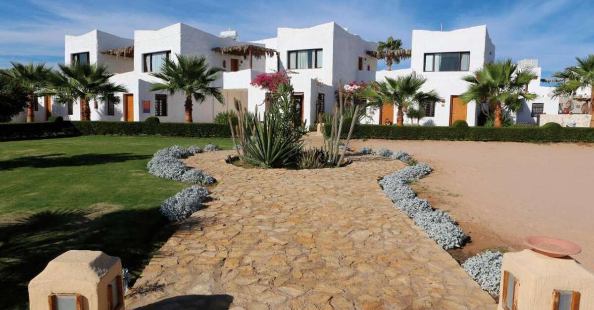 Een foto van de buitenkant van Sharm Club Beach Resort