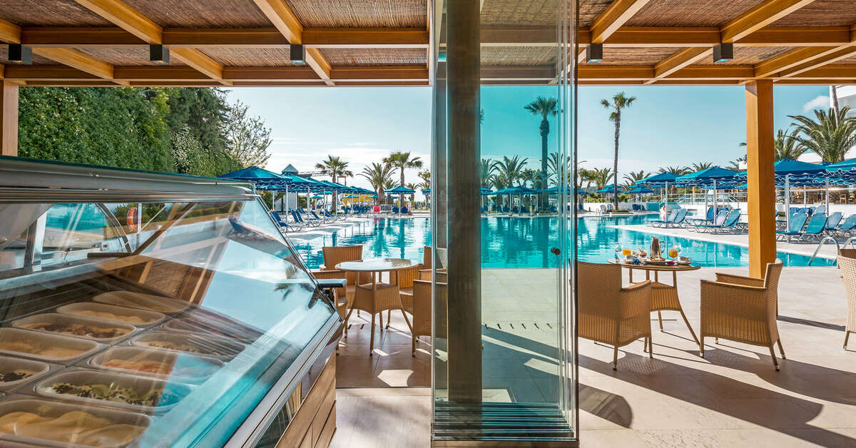 Ein Foto von den Einrichtungen im Mitsis Faliraki Beach Hotel & Spa
