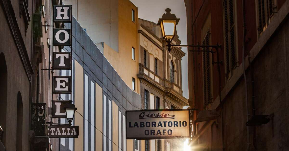 Een foto van de buitenkant van Hotel Italia