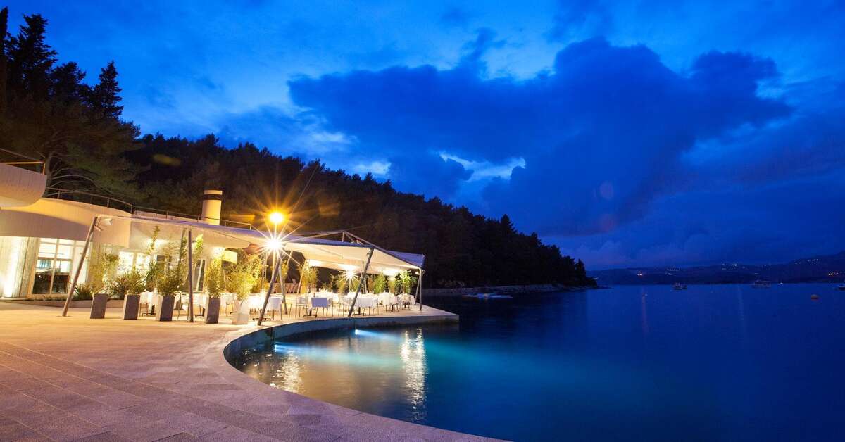 Ein Foto von der Außenansicht des Hotel Croatia Cavtat