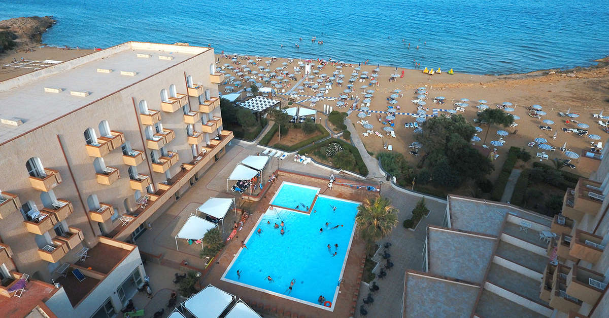 Een foto van het zwembad bij Hotel Club Eloro