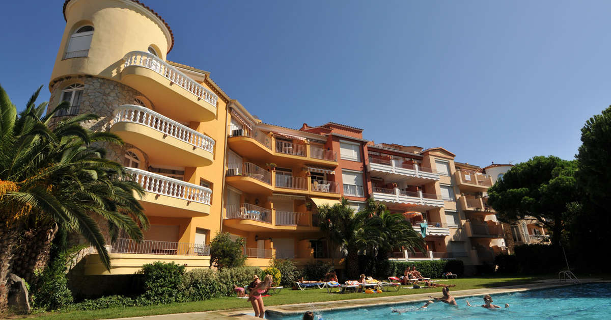 Een foto van het zwembad bij Appartementen Comte d'Empuries