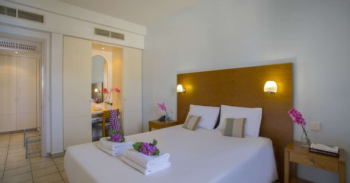 Een foto van Louis Althea Beach